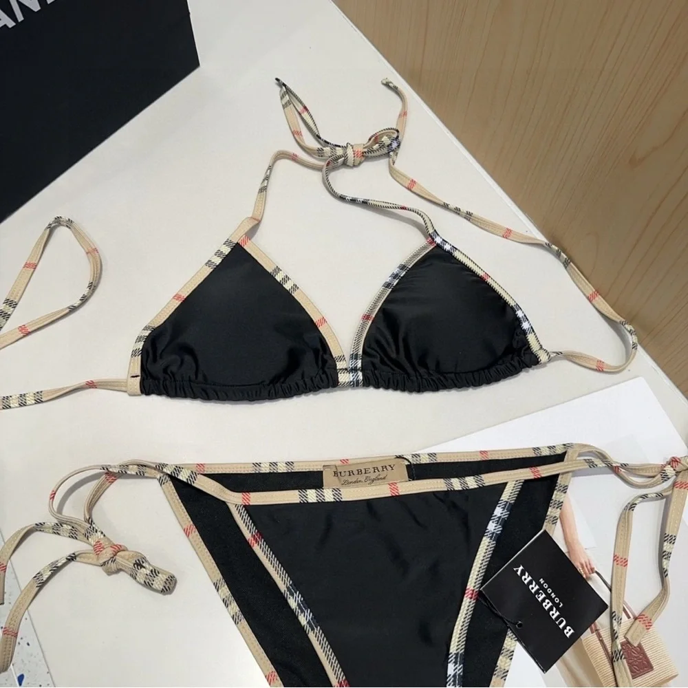Burberry swimsuits - Picture 3 of 6